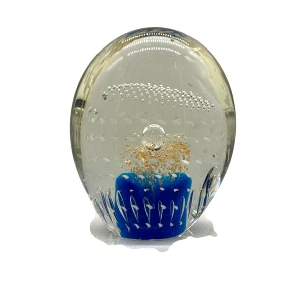 Handblown Oval Art Glass Paperweight Gold Flake & Blue Accents Polished Bottom - Picture 1 of 5